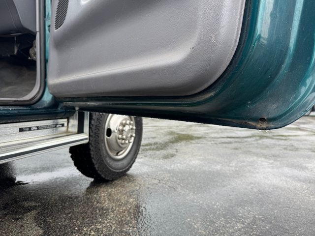 1997 Dodge Ram 3500 Chassis LT