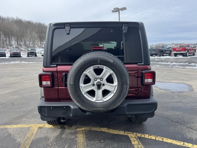2022 Jeep Wrangler Sport S 4x4