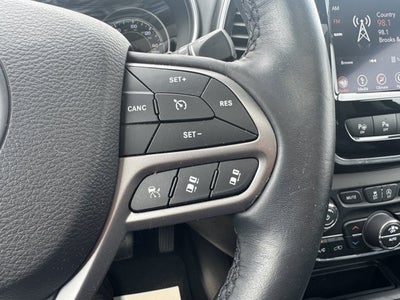 2019 Jeep Cherokee Overland 4x4