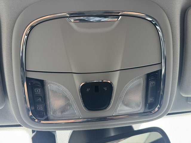 2019 Jeep Cherokee Overland 4x4