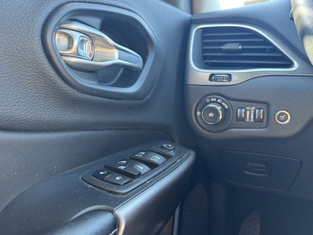 2019 Jeep Cherokee Latitude Plus 4x4