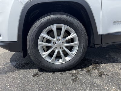 2022 Jeep Cherokee Latitude Lux