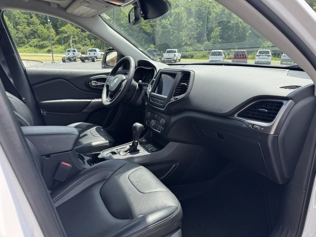 2022 Jeep Cherokee Latitude Lux