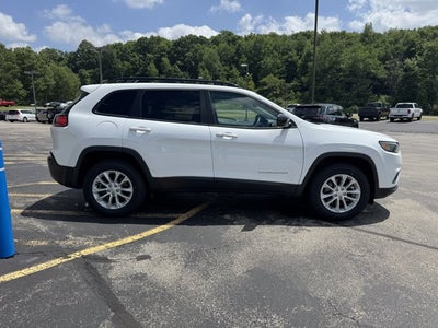 2022 Jeep Cherokee Latitude Lux