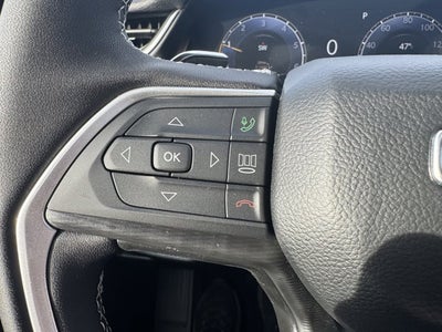 2025 Jeep Grand Cherokee GRAND CHEROKEE LAREDO X 4X4