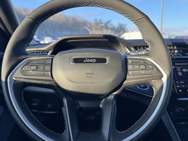 2025 Jeep Grand Cherokee GRAND CHEROKEE ALTITUDE 4X4