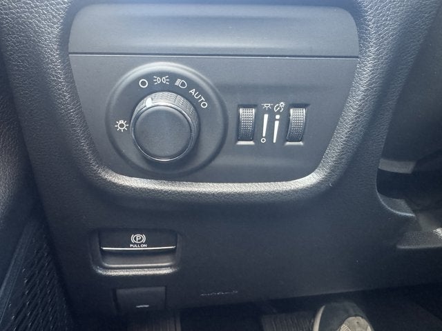 2025 Jeep Grand Cherokee GRAND CHEROKEE ALTITUDE 4X4