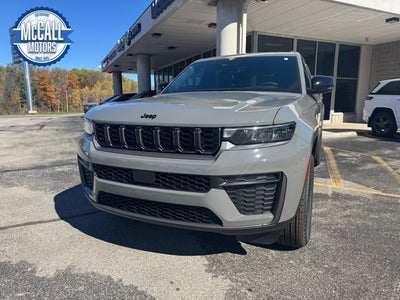 2027 Jeep Grand Cherokee GRAND CHEROKEE LAREDO ALTITUDE 4X4