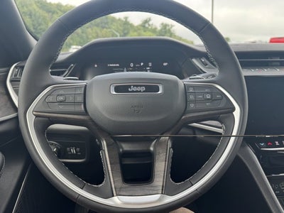 2027 Jeep Grand Cherokee Limited Reserve
