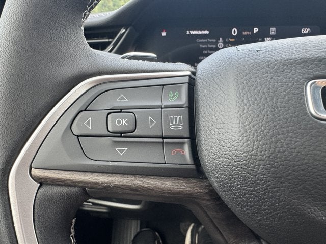 2027 Jeep Grand Cherokee Limited Reserve