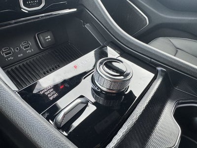 2027 Jeep Grand Cherokee Limited Reserve