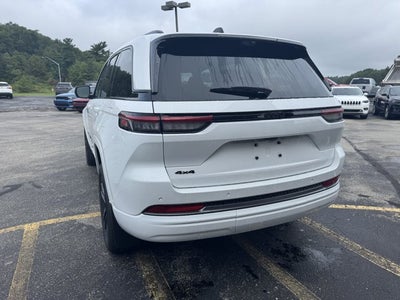 2027 Jeep Grand Cherokee Limited Reserve