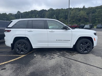 2027 Jeep Grand Cherokee Limited Reserve