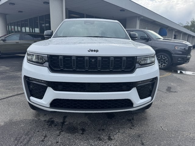 2027 Jeep Grand Cherokee Limited Reserve