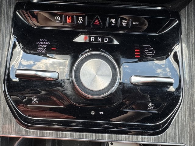 2022 Jeep Wagoneer Series III 4x4