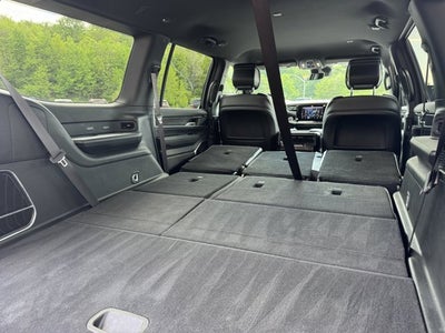 2022 Jeep Wagoneer Series III 4x4