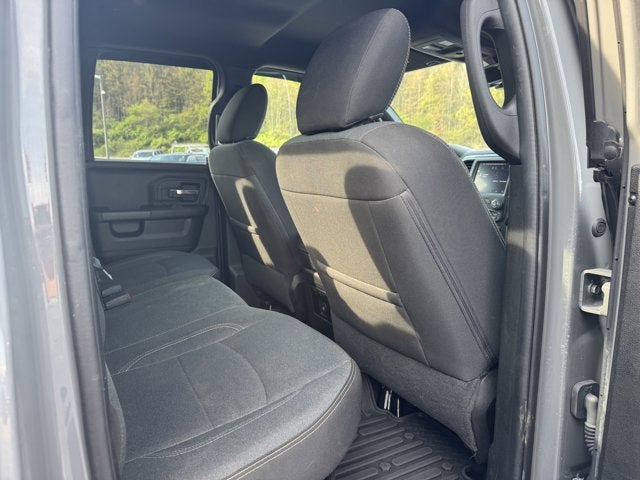 2022 RAM 1500 Classic Warlock Quad Cab 4x4 6'4' Box