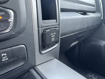 2022 RAM 1500 Classic Warlock Quad Cab 4x4 6'4' Box