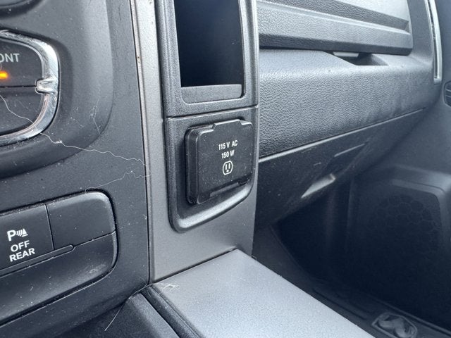 2022 RAM 1500 Classic Warlock Quad Cab 4x4 6'4' Box