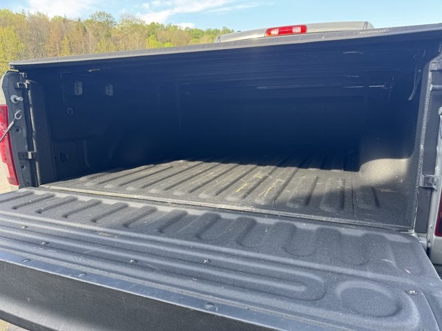 2022 RAM 1500 Classic Warlock Quad Cab 4x4 6'4' Box