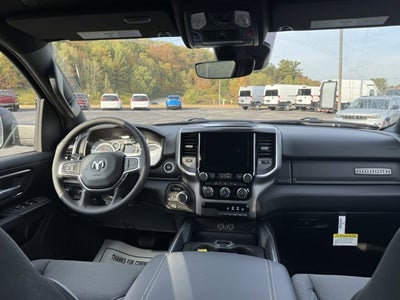 2025 RAM Ram 1500 RAM 1500 BIG HORN CREW CAB 4X4 5'7' BOX