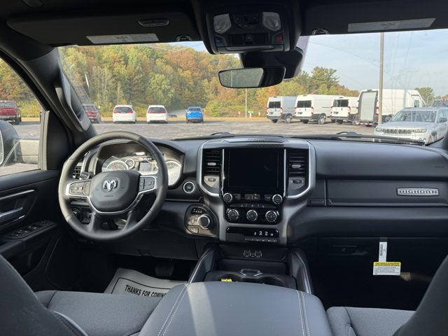 2025 RAM Ram 1500 RAM 1500 BIG HORN CREW CAB 4X4 5'7' BOX