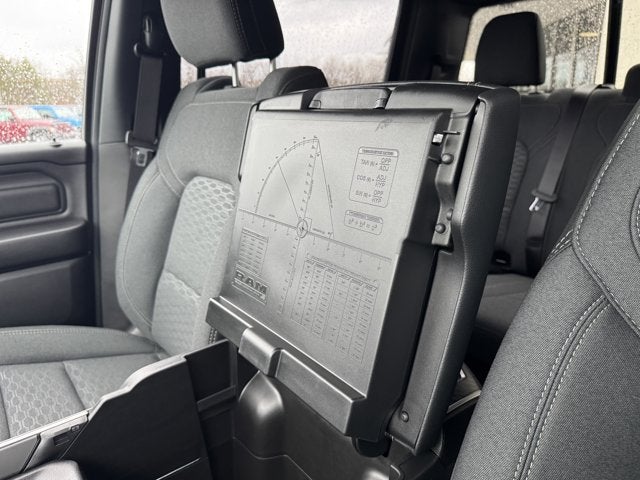 2026 RAM Ram 1500 RAM 1500 EXPRESS CREW CAB 4X4 5'7' BOX