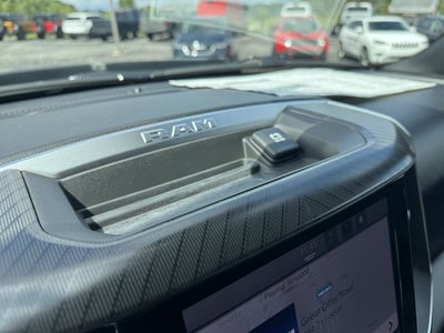 2026 RAM 1500 RAM 1500 EXPRESS CREW CAB 4X4 5'7' BOX