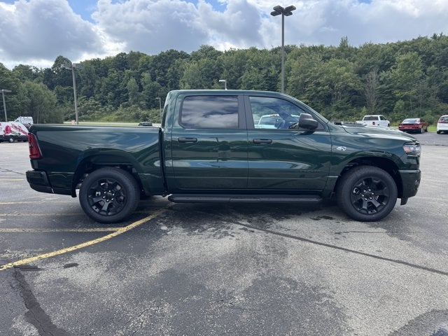 2026 RAM 1500 RAM 1500 EXPRESS CREW CAB 4X4 5'7' BOX