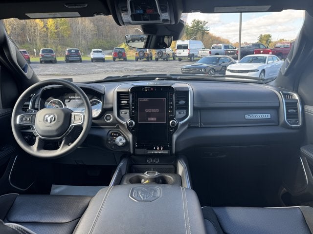 2026 RAM 1500 Laramie Crew Cab 4x4 5'7' Box
