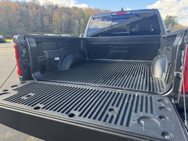 2026 RAM 1500 Laramie Crew Cab 4x4 5'7' Box