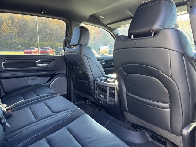 2025 RAM 1500 Laramie Crew Cab 4x4 5'7' Box