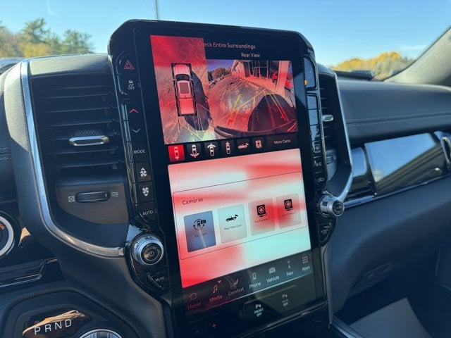 2025 RAM 1500 Laramie Crew Cab 4x4 5'7' Box