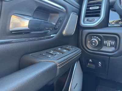 2025 RAM 1500 Laramie Crew Cab 4x4 5'7' Box
