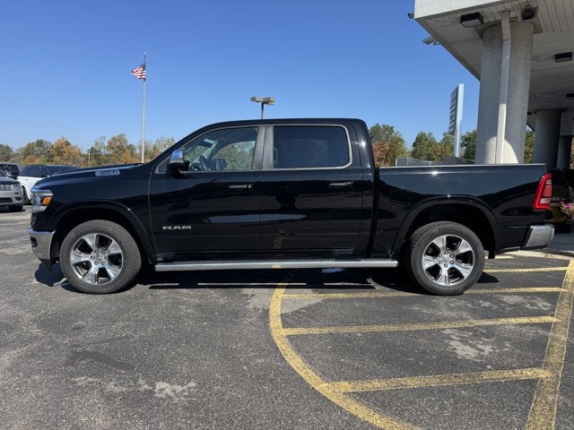 2022 RAM 1500 Laramie Crew Cab 4x4 5'7' Box