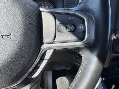 2022 RAM 1500 Laramie Crew Cab 4x4 5'7' Box