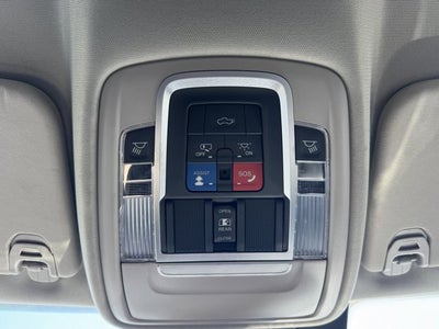 2022 RAM 1500 Laramie Crew Cab 4x4 5'7' Box