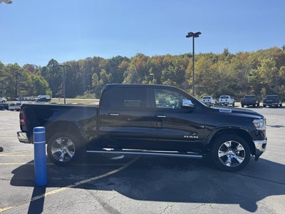 2022 RAM 1500 Laramie Crew Cab 4x4 5'7' Box