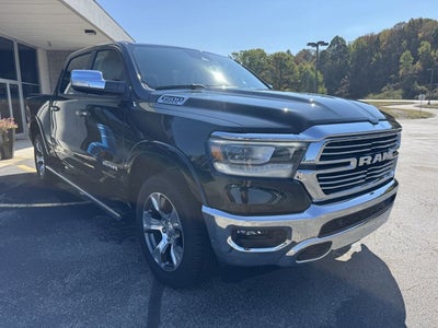 2022 RAM 1500 Laramie Crew Cab 4x4 5'7' Box