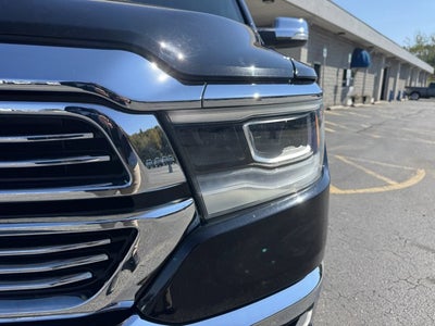 2022 RAM 1500 Laramie Crew Cab 4x4 5'7' Box
