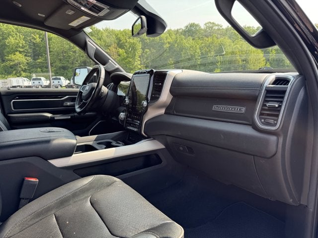 2019 RAM 1500 Laramie Crew Cab 4x4 5'7' Box