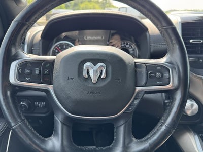 2019 RAM 1500 Laramie Crew Cab 4x4 5'7' Box