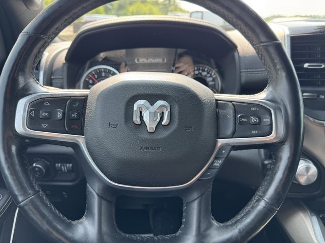 2019 RAM 1500 Laramie Crew Cab 4x4 5'7' Box