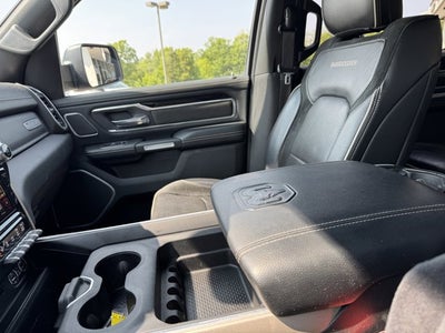 2019 RAM 1500 Laramie Crew Cab 4x4 5'7' Box
