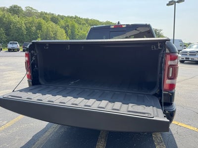 2019 RAM 1500 Laramie Crew Cab 4x4 5'7' Box