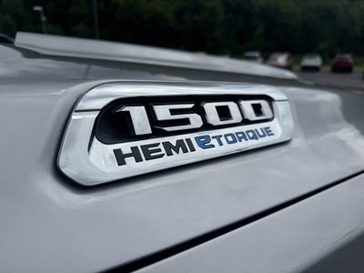 2021 RAM 1500 Laramie Crew Cab 4x4 5'7' Box