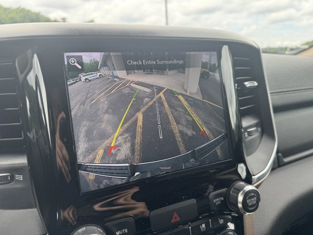 2021 RAM 1500 Laramie Crew Cab 4x4 5'7' Box