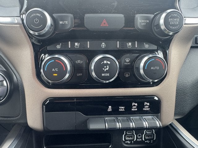 2021 RAM 1500 Laramie Crew Cab 4x4 5'7' Box