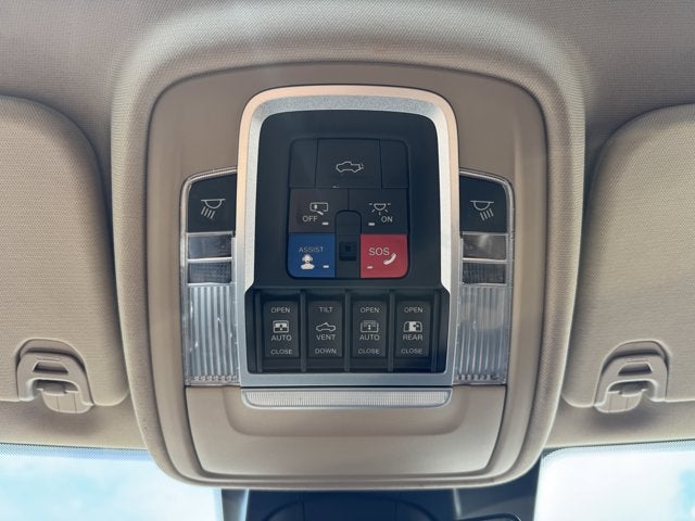 2021 RAM 1500 Limited Longhorn Crew Cab 4x4 5'7' Box