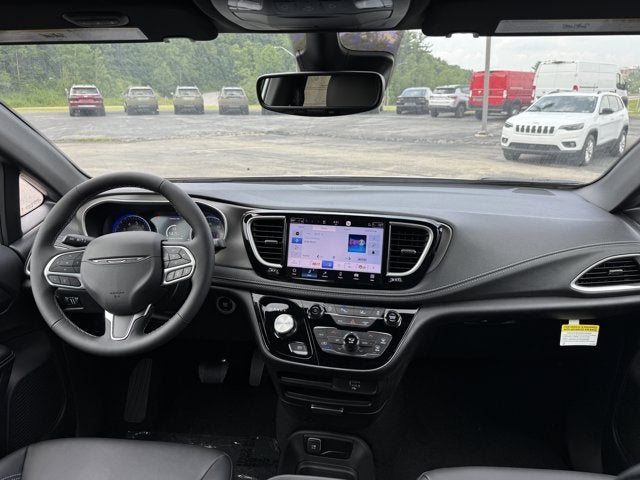 2027 Chrysler Pacifica PACIFICA SELECT